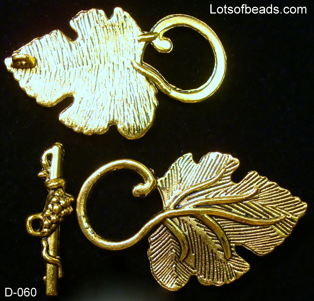 Grape Leaf Toggle